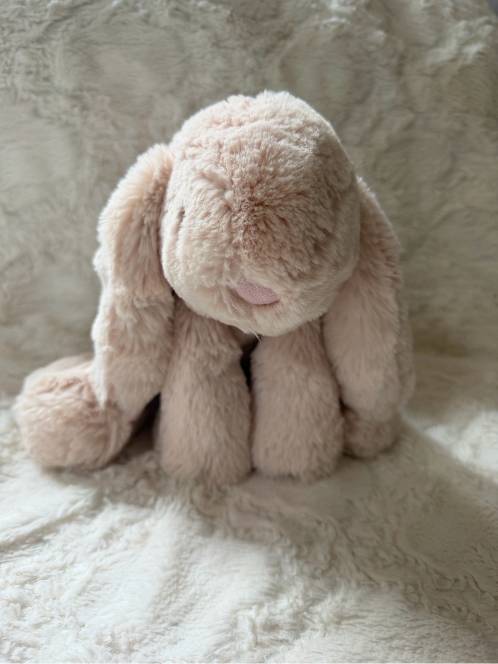 Jellycat Bashful Bunny in Soft Blush